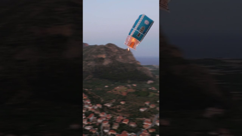 ArcadiaPortal.gr - Η πτήση ενός αερόστατου πάνω από το Λεωνίδιο